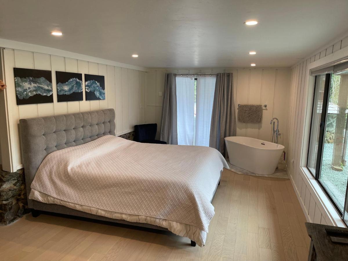 The River House Grants Pass Extérieur photo