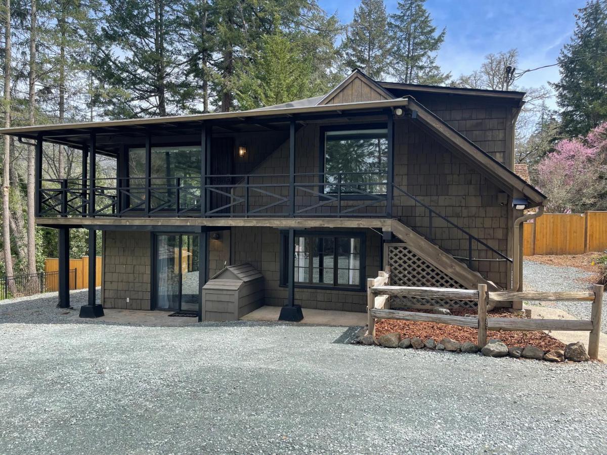 The River House Grants Pass Extérieur photo